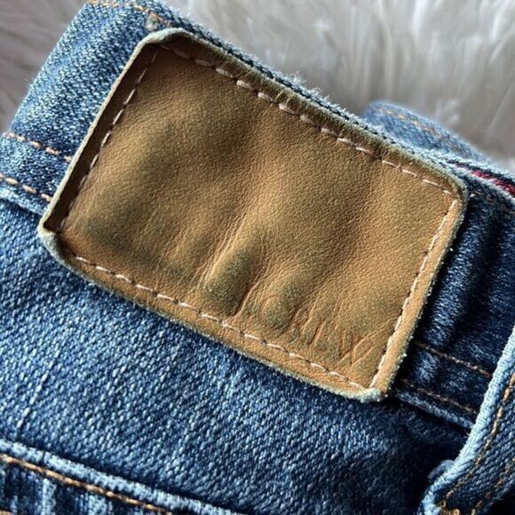 J Crew Women’s Boot Cut Stretch Jeans Distressed 10 - Picture 3 of 11